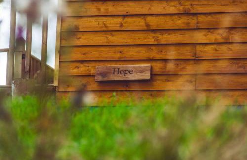 Hallington Chalet De Esquí | Autumn Special Offer - Secluded Luxury Cabins with stream, stargazing, walks and nature - Fell Farm Hideaway