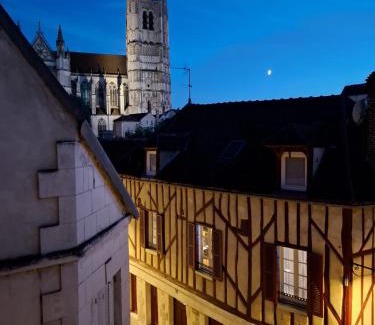 Auxerre Apartamento | Aux'Cerfs - Vue imprenable Cathédrale