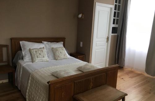Salvagnac Cama Y Desayuno | Aux roses de Cèdres