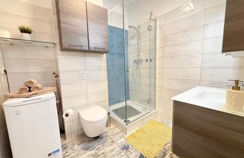 Favoriten Casa | Avío House, 3 Bedrooms, Garden area, Terrace