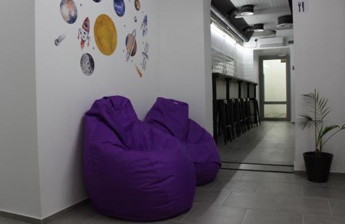 Besarabka Hotel | AV-3 capsule hotel