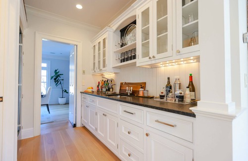 Westport Casa | AVAIL 4TH OF JULY WEEK! 5-Bedroom Estate with Saltwater Pool, Spa, Game Room