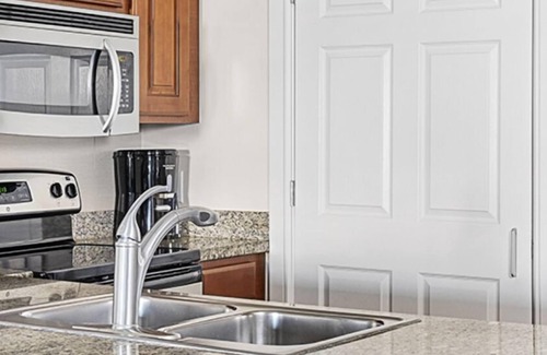 Williamsburg Complejo | Available 1/4/25-1/11/25. 3-bedroom resort in Orlando at Marriott Grand Vista