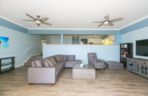 Hawaii Kai Casa | Privado cuatro dormitorios 2. 5 baños hogar con piscina privada