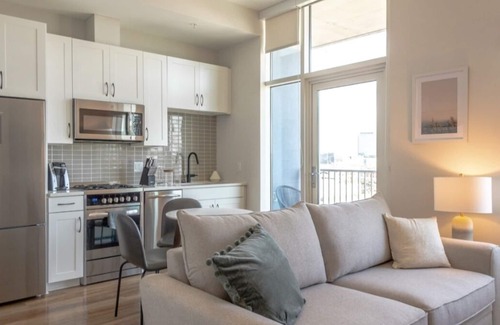 The Gulch Apartamento | Available Today-Nurses, Business Travelers-30 Day Minimum-House for Now