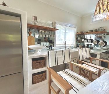 Avalon Beach Casa | Avalon Beach Cottage- The Islander