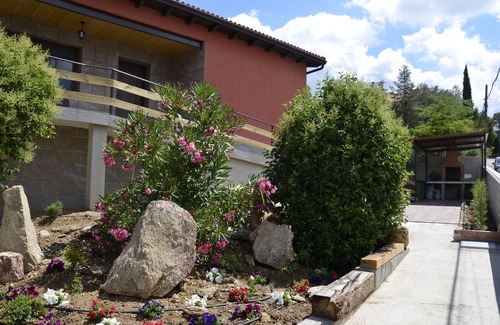 Robledo de Chavela Chalet De Esquí | Casa Avalon (COMPLETA)