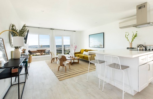 Middletown Casa | Mins to Gaslamp, Zoo & Airport | w / Patio al aire libre ❤︎ por AvantStay
