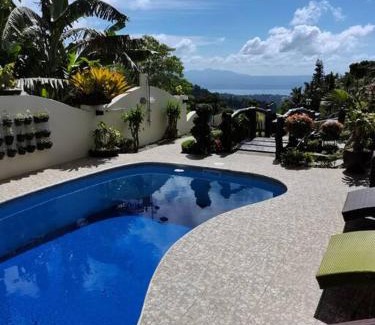 Tagaytay Villa | Avana Hills Tagaytay Villa