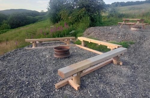 Llandovery Casa | Avandale Hut