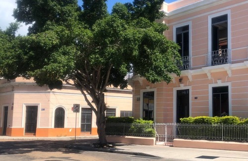Barrio de Santiago Casa | Avant-Garde Casona dated from 1890 fully renovated & updated for a relaxing stay