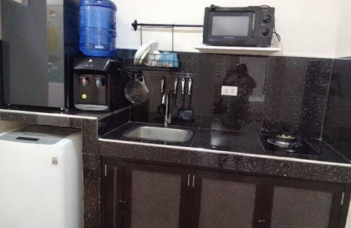 Tayug Apartamento | Ave Homes (A2)-Studio Apt. w/ PRKG, Netflix, Wi-Fi