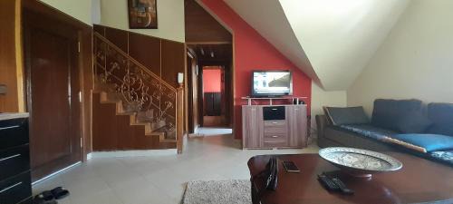 Ifrane Apartamento | Avec piscine 06-17-61-38-73