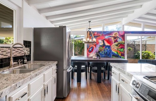 Sherwood Forest and Thistle Development Casa | Avengers HQ | Hot Tub | Close to Disney | Parking