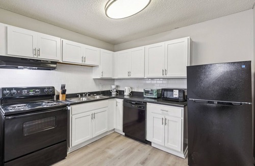 Glengarry Apartamento | Avery Apartments D33 I Spacious 2 Bed 1 Bath