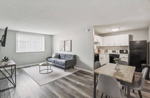 Glengarry Apartamento | Avery Apartments D4 I Spacious 2 Bed 1 Bath