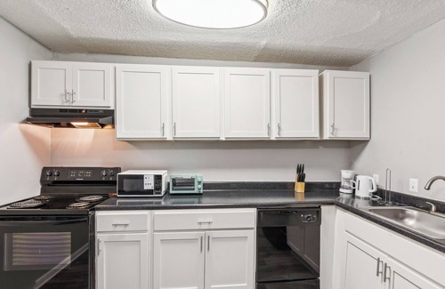 Glengarry Apartamento | Avery Apartments G7 I Spacious 1 Bed 1 Bath