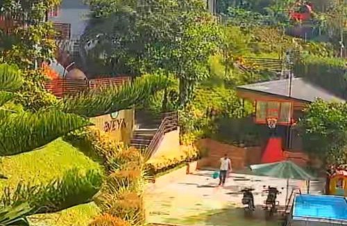 Tanay Otro | AVEYA Staycation