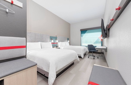 Davis Spring Commercial Hotel | avid hotel Austin NW Lakeline by IHG