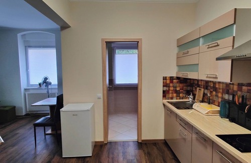 Brezova Apartamento | Avignon - 1 Bedroom Flat on the first floor