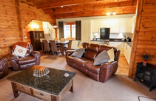 Tattershall Cabaña | Avocet Lodge