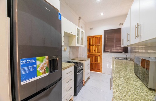 Harare Apartamento | Avondale Apartment: Your Home Away From Home !