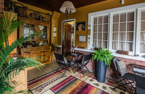 Stratford Cama Y Desayuno | Avonview Manor: experimente un servicio amable con estilo - Wickie's Aye Light