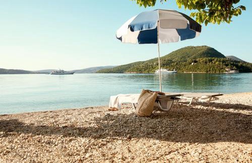 Nidri Hotel | Avra Beach Hotel