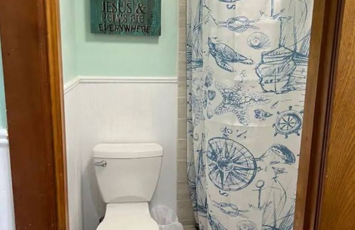 Palacios Apartamento | Aw Tomorrow Siesta and Shower - The Salty Cowboy