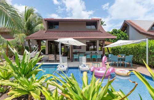 Porto de Galinhas Casa | Despierte todos sus sentidos en este encantador bungalow, situado en el corazón de un lujoso complejo costero. ¡Un refugio perfecto para quienes buscan comodidad y privacidad!