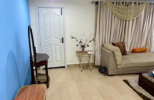 Bahria Town Apartamento | Awami Villa
