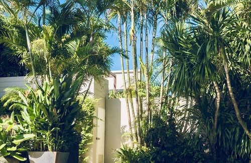 Cherngtalay Villa | Galardonada villa de lujo con piscina en Phuket cerca de la playa en jardines tropicales