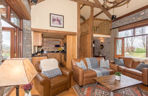 Llandovery Casa | Granero galardonado y aislado en Brecon Beacons. Un santuario para relajarse.