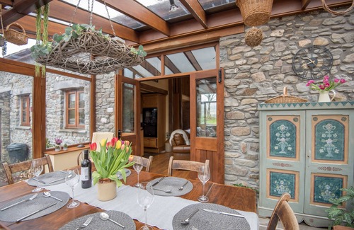 Llandovery Casa | Granero galardonado y aislado en Brecon Beacons. Un santuario para relajarse.