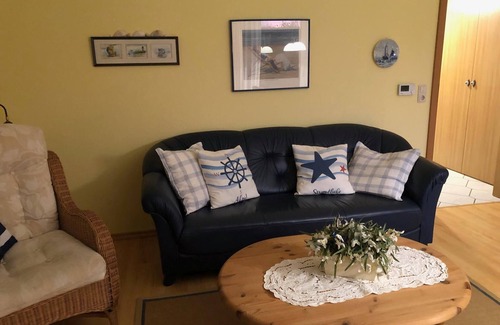 Altfunnixsiel Apartamento | Lejos del ajetreo y el bullicio de los balnearios, puede hacerlo en esta amigable planta baja