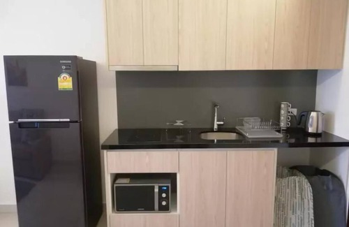 Nong Chaeng Apartamento | Impresionante 1 BR Maldivas Pattaya