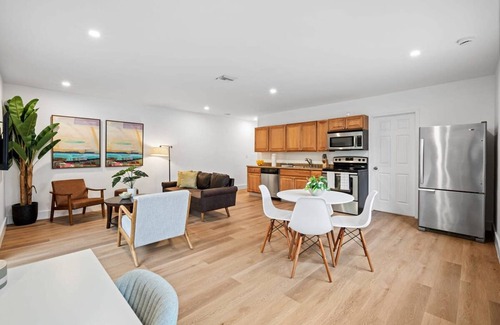 Sailboat Bend Apartamento | Awesome 1BR Apartment Sailboat