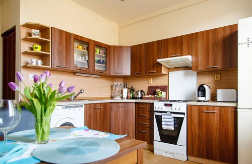 Kosice Old Town Apartamento | Impresionante casa de ensueño en el centro de la ciudad 2BR + garaje GRATIS