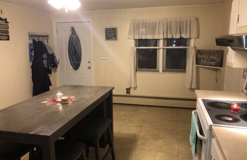 Coventry Casa | Awesome 3 bd lake house on Johnson’s Pond