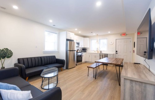 Cape May - Wildwood Apartamento | Awesome 3 bdr,1 bath condo,1fl,2min walk to beach