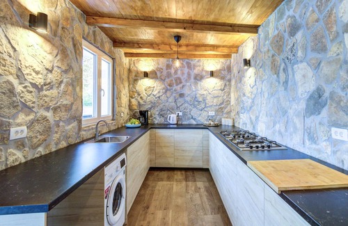 Novi Vinodolski Apartamento | Impresionante apartamento en Smokvica.