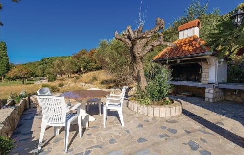 Supetarska Draga Apartamento | Awesome Apartment In Supetarska Draga