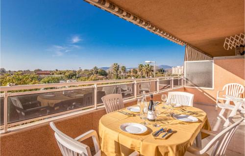 Blanes Apartamento | Awesome Apartment In Blanes
