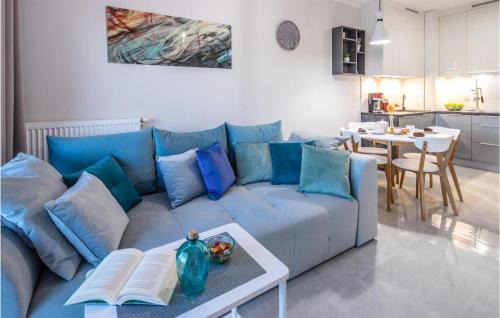 Dziwnow Apartamento | Awesome Apartment In Dziwnów With Wifi