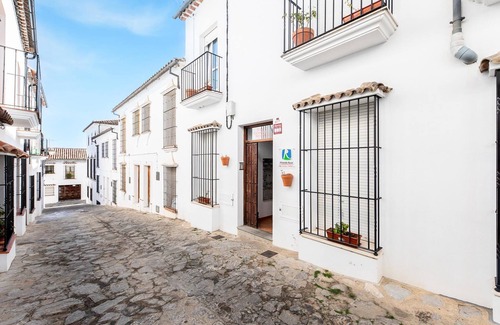Grazalema Apartamento | Apartamento que admite mascotas en Grazalema con minicocina