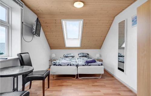 Sjaelborg Apartamento | Awesome Apartment In Esbjerg V