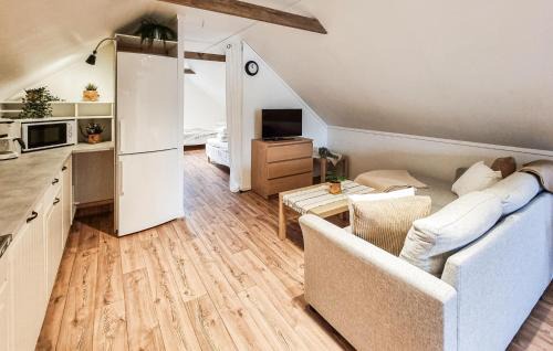 Ljungskile Apartamento | Awesome Apartment In Ljungskile