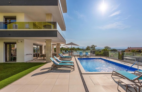 Milcetici Apartamento | Impresionante apartamento en Malinska