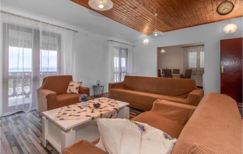 Donji Zagon Apartamento | Awesome Apartment In Novi Vinodolski