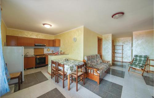 Porto Alabe Apartamento | Awesome Apartment In Porto Alabe